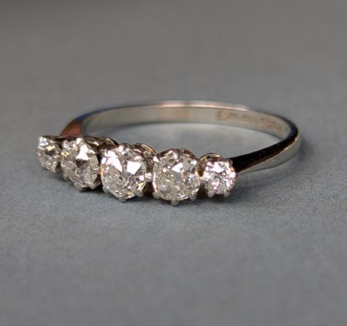 SUPERB EDWARDIAN 18CT GOLD DIAMOND FIVE STONE RING - ADDITIONAL PHOTO 3