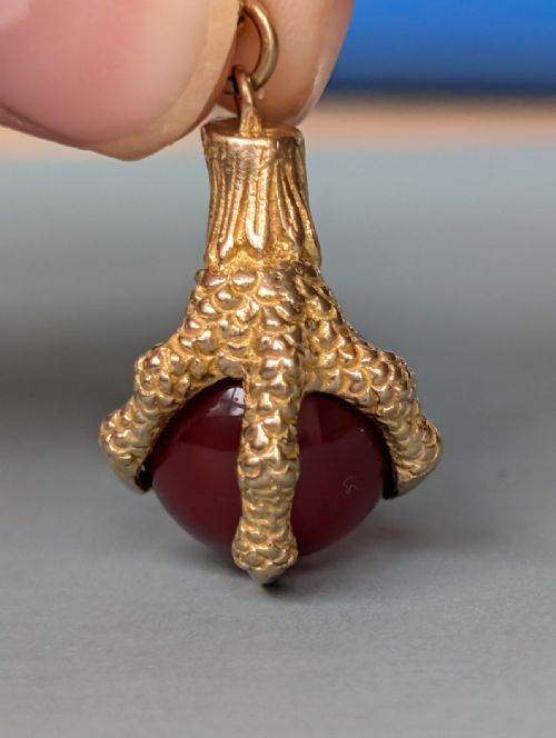 large antique 9ct gold eagle claw pendant fob c1911 - CATEGORY: ANTIQUE JEWELLERY - DATED 1910