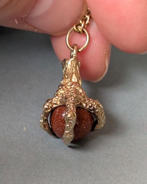 ANTIQUE 9CT GOLD EAGLE CLAW PENDANT FOB C1903 - ADDITIONAL PHOTO 1