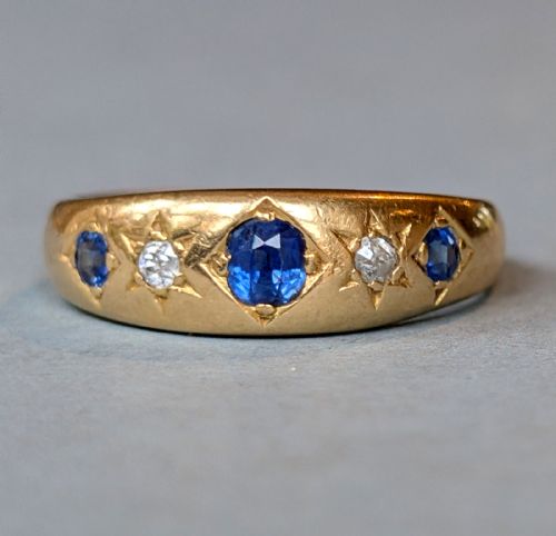 heavy antique 18ct gold sapphire gypsy ring c1901 - CATEGORY: ANTIQUE JEWELLERY - DATED 1900