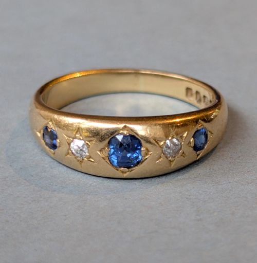 HEAVY ANTIQUE 18CT GOLD SAPPHIRE GYPSY RING C1901 - ADDITIONAL PHOTO 1