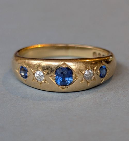 HEAVY ANTIQUE 18CT GOLD SAPPHIRE GYPSY RING C1901 - ADDITIONAL PHOTO 4