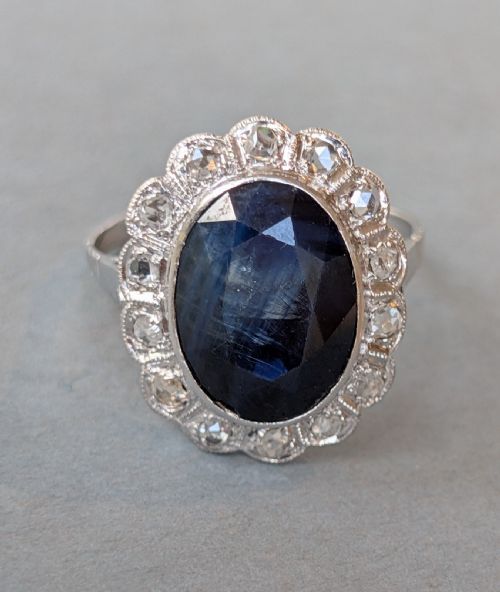 LARGE ART DECO PLATINUM SAPPHIRE AND DIAMOND RING - ADDITIONAL PHOTO 7