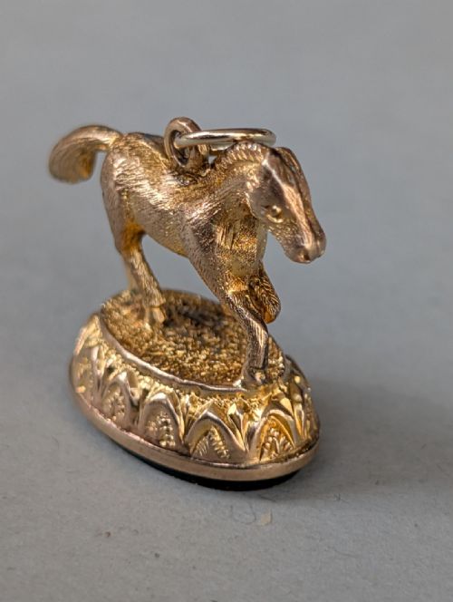 ANTIQUE 9CT GOLD HORSE PONY PENDANT FOB WITH BLOODSTONE - ADDITIONAL PHOTO 3