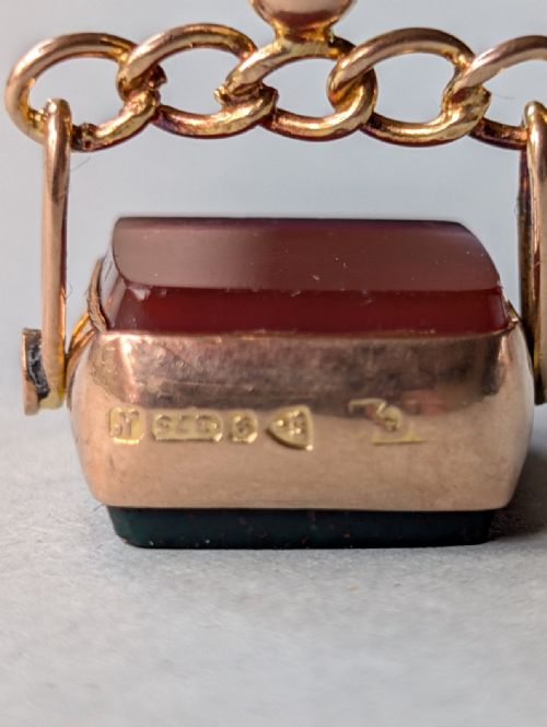 ANTIQUE 9CT GOLD SPINNING FOB BLOODSTONE CARNELIAN CHESTER 1914 - ADDITIONAL PHOTO 6