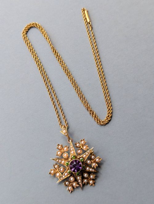 SUFFRAGETTE PENDANT 15CT GOLD PERIDOT AMETHYST PEARL - ADDITIONAL PHOTO 3