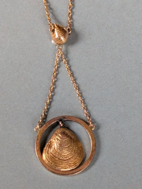 ANTIQUE 9CT GOLD SHELL PEARL PENDANT NECKLACE - ADDITIONAL PHOTO 9