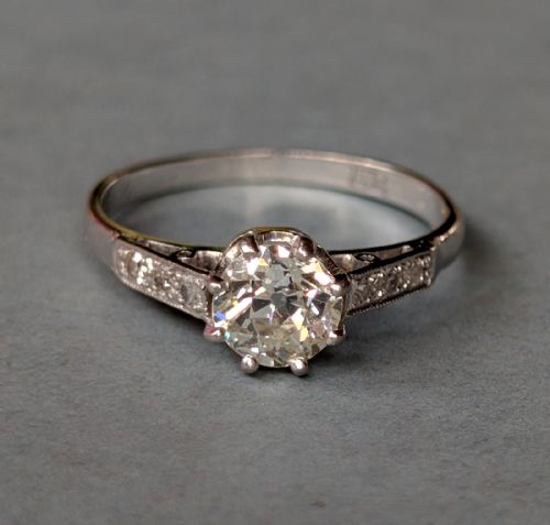 ART DECO PLATINUM DIAMOND SOLITAIRE ENGAGEMENT RING - ADDITIONAL PHOTO 3