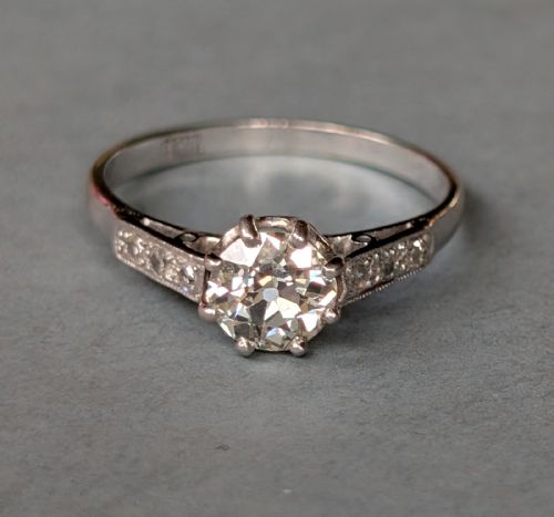 ART DECO PLATINUM DIAMOND SOLITAIRE ENGAGEMENT RING - ADDITIONAL PHOTO 6