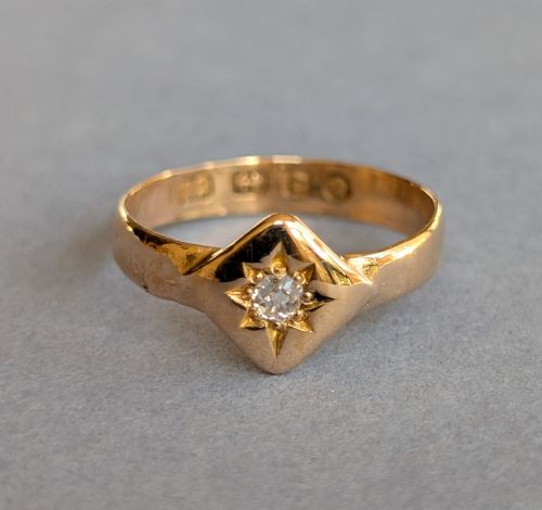 SMALL ANTIQUE 22CT GOLD DIAMOND RING C1878 - ADDITIONAL PHOTO 2