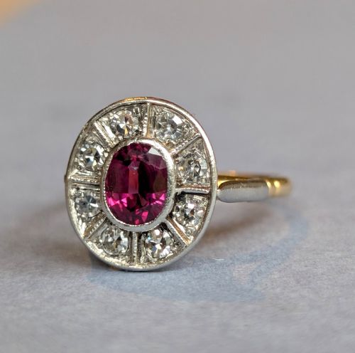 ART DECO 18CT GOLD RUBY AND DIAMOND RING - ADDITIONAL PHOTO 1