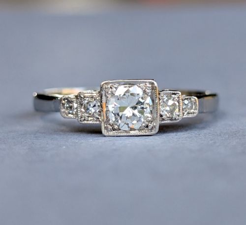 art deco 18ct gold platinum diamond solitaire engagement ring - CATEGORY: ANTIQUE JEWELLERY - DATED 1930