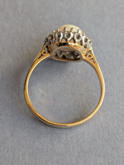 MID 20TH CENTURY 18CT GOLD PLATINUM DIAMOND OPAL RING - ADDITIONAL PHOTO 4