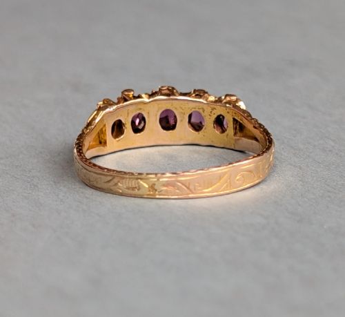 VICTORIAN 15CT GOLD GARNET RING C1897 - ADDITIONAL PHOTO 3
