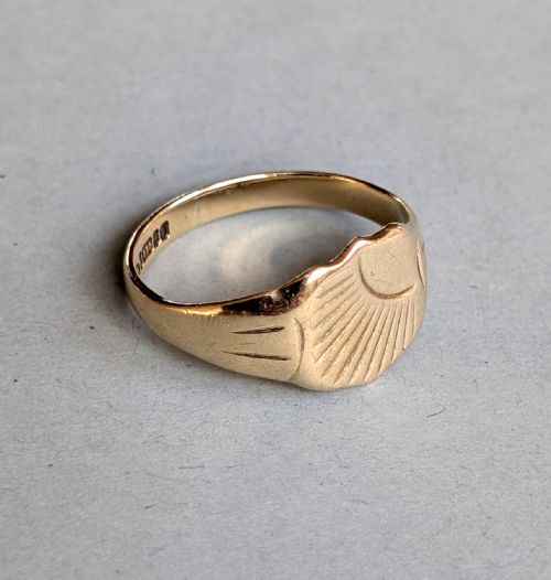 VINTAGE 9CT GOLD SIGNET RING MANS WEDDING BAND C1965 - ADDITIONAL PHOTO 7