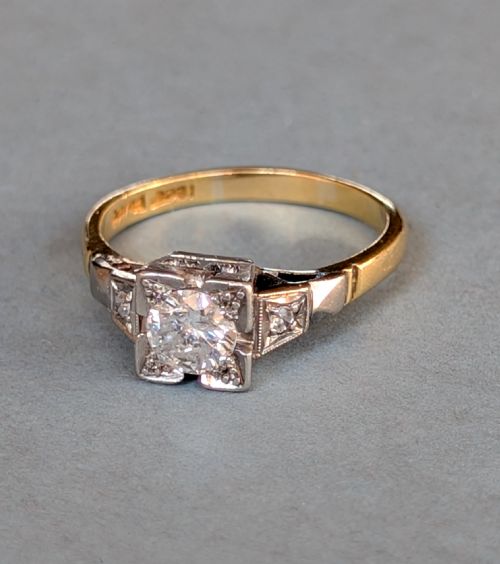 ART DECO 18CT GOLD PLATINUM DIAMOND SOLITAIRE ENGAGEMENT RING - ADDITIONAL PHOTO 2