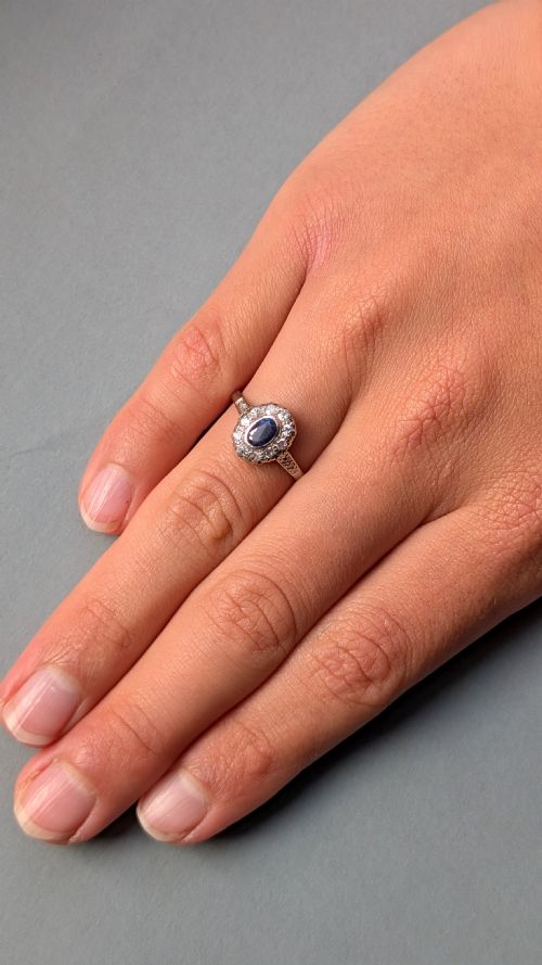 SMALL ART DECO 18CT GOLD SAPPHIRE AND DIAMOND RING - ADDITIONAL PHOTO 9