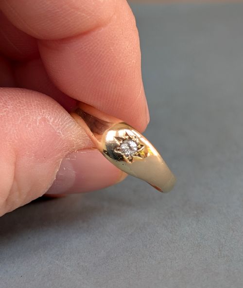 VINTAGE 18CT GOLD DIAMOND GYPSY RING - ADDITIONAL PHOTO 5