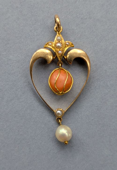 VICTORIAN 15CT GOLD CORAL PEARL HEART PENDANT - ADDITIONAL PHOTO 3