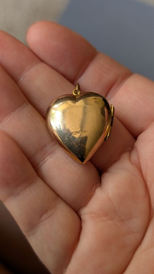 VINTAGE 9CT GOLD BACK AND FRONT HEART LOCKET - ADDITIONAL PHOTO 4