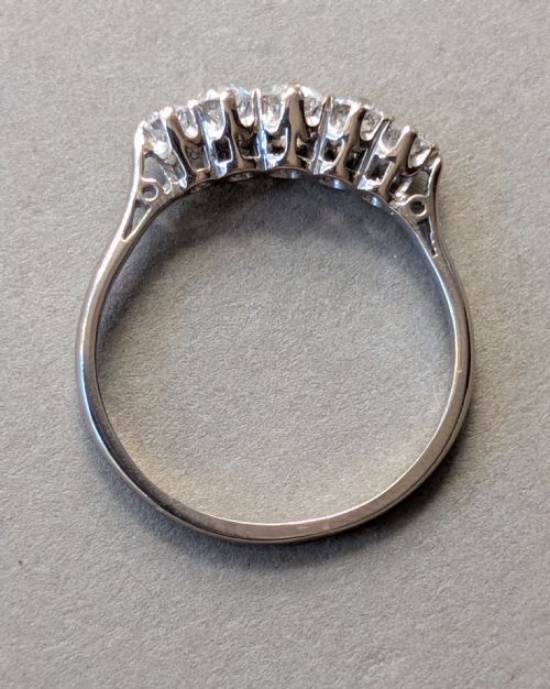 ANTIQUE 18CT GOLD DIAMOND FIVE STONE RING - ADDITIONAL PHOTO 4