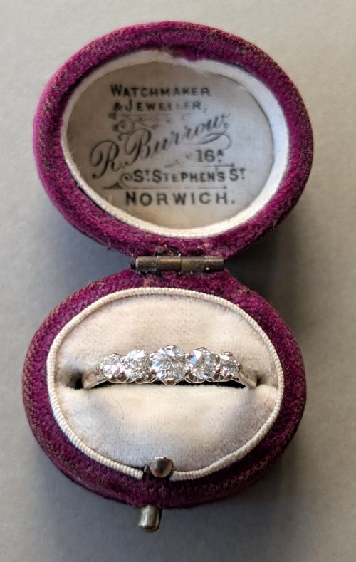 ANTIQUE 18CT GOLD DIAMOND FIVE STONE RING - ADDITIONAL PHOTO 10