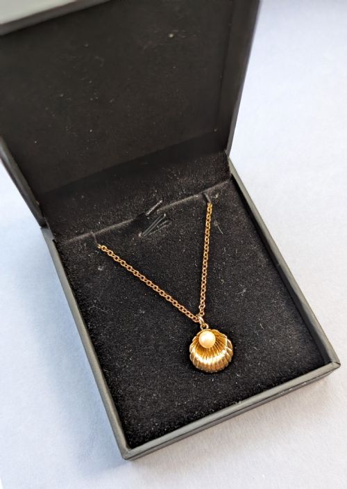 VINTAGE 9CT GOLD SHELL PEARL PENDANT - ADDITIONAL PHOTO 10