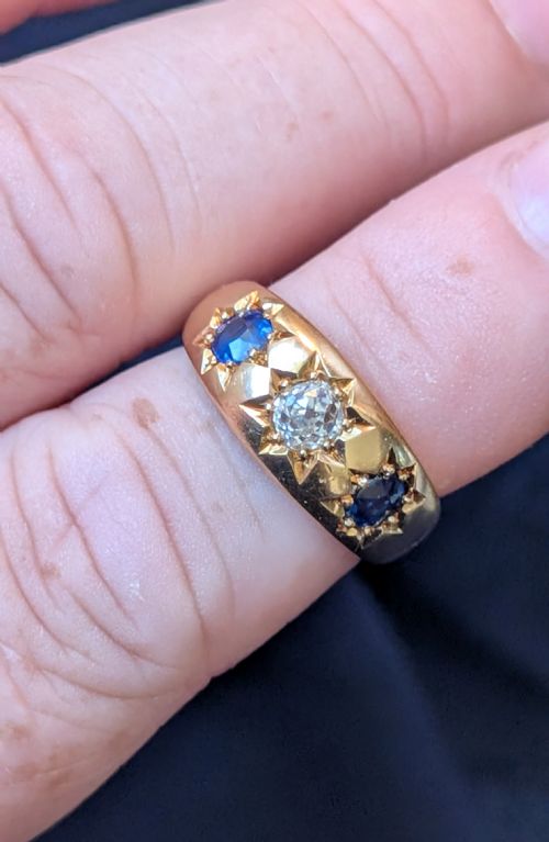 HEAVY VICTORIAN 18CT GOLD SAPPHIRE GYPSY RING C1897 - ADDITIONAL PHOTO 6