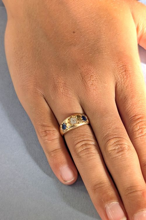 HEAVY VICTORIAN 18CT GOLD SAPPHIRE GYPSY RING C1897 - ADDITIONAL PHOTO 10