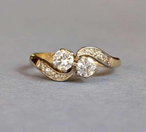ANTIQUE 18CT GOLD PLATINUM DIAMOND 'TOI ET MOI' ENGAGEMENT RING