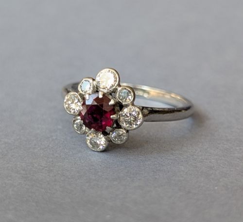 ART DECO PLATINUM RUBY AND DIAMOND RING - ADDITIONAL PHOTO 4