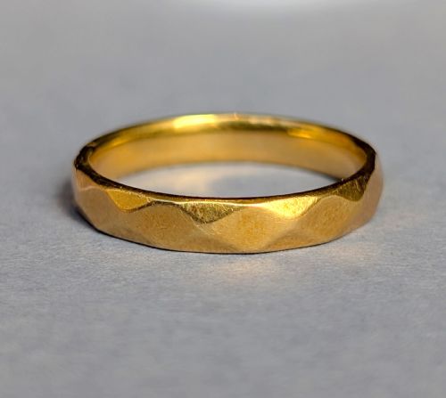 Vintage 18ct Gold wedding band ring c1959