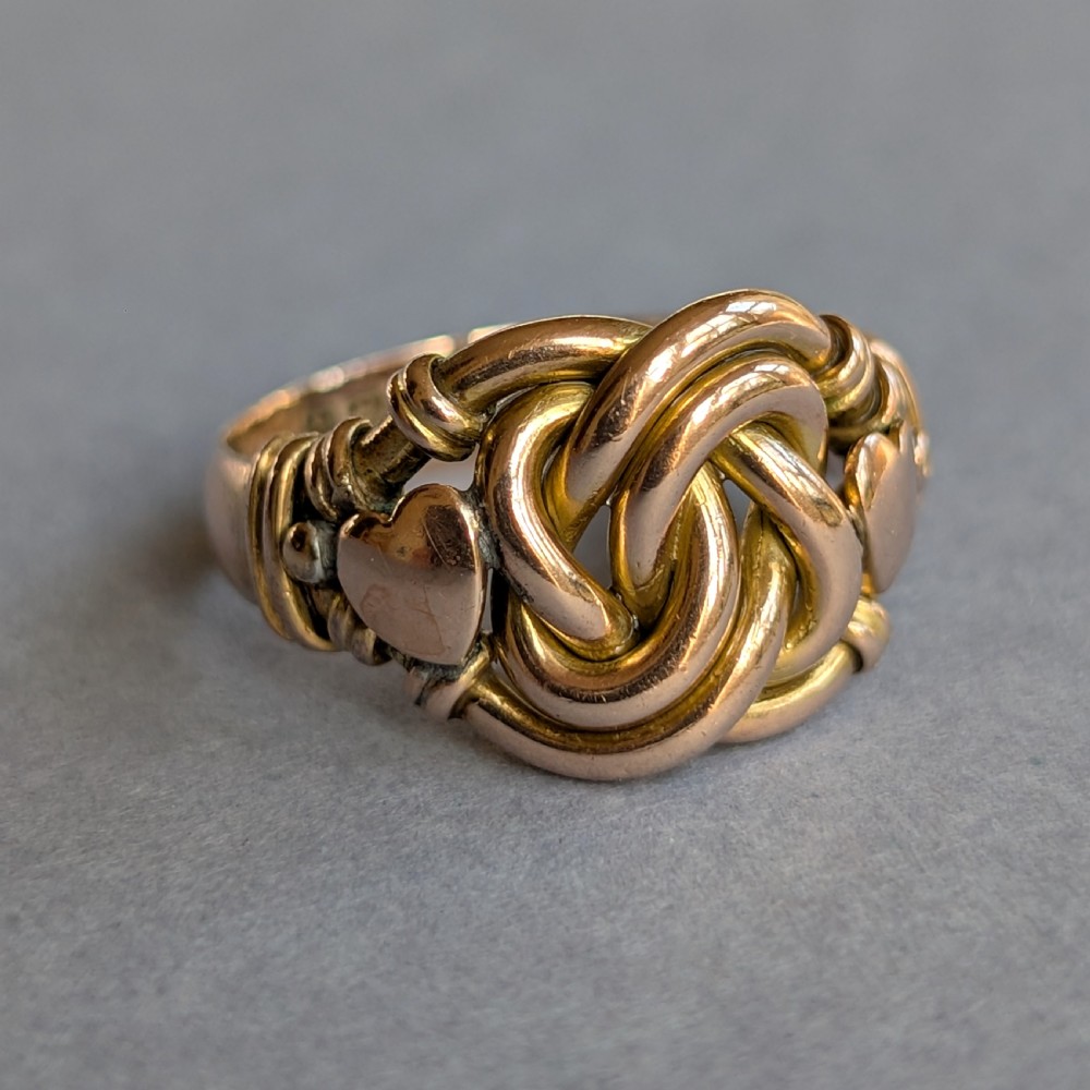 Heavy Edwardian 9ct Gold Lovers knot ring c1909 View III