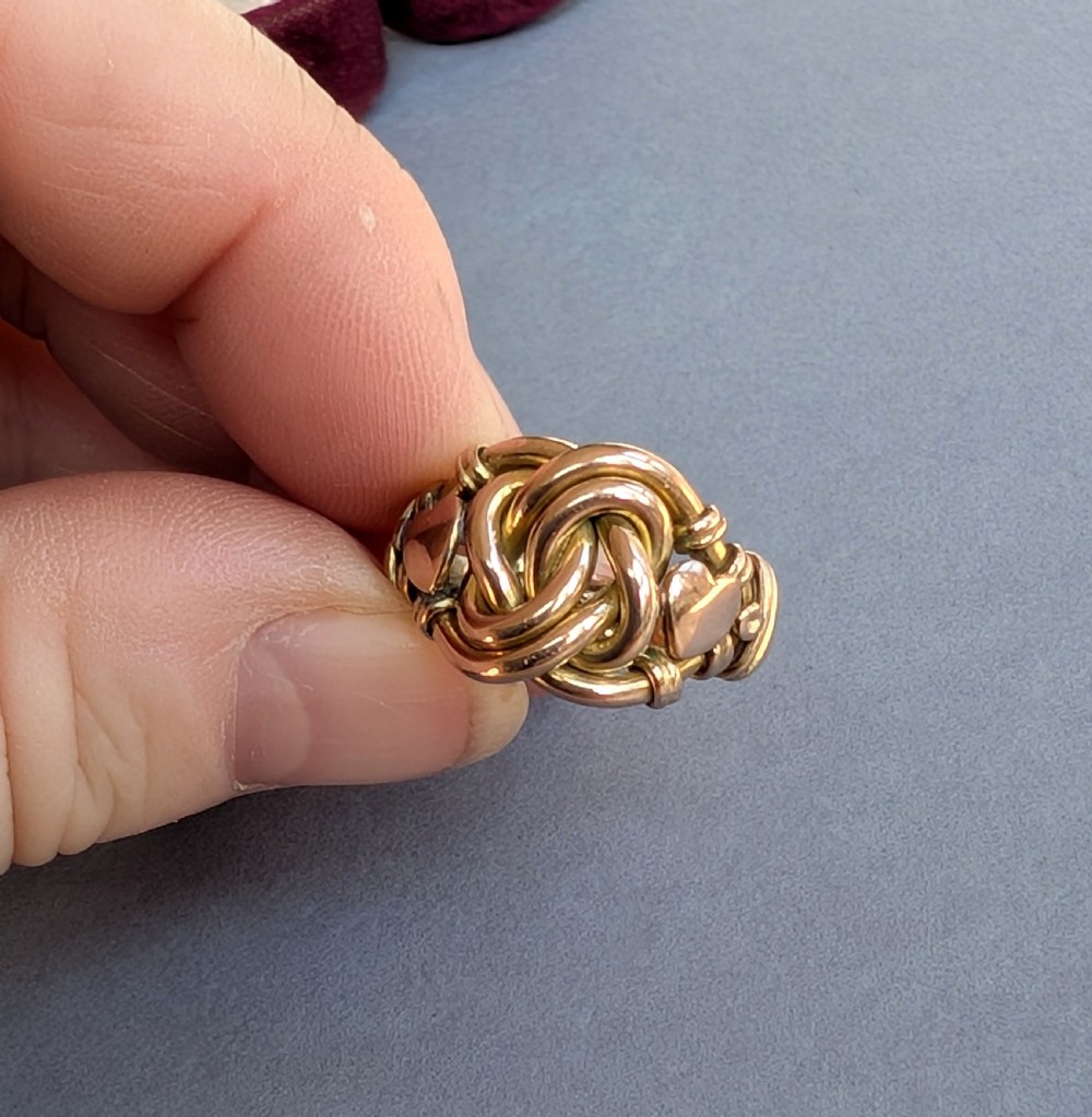 Heavy Edwardian 9ct Gold Lovers knot ring c1909 View X