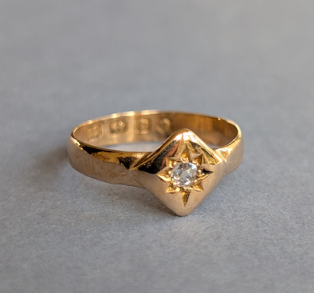 Small Antique 22ct Gold Diamond Ring c1878 View VIII
