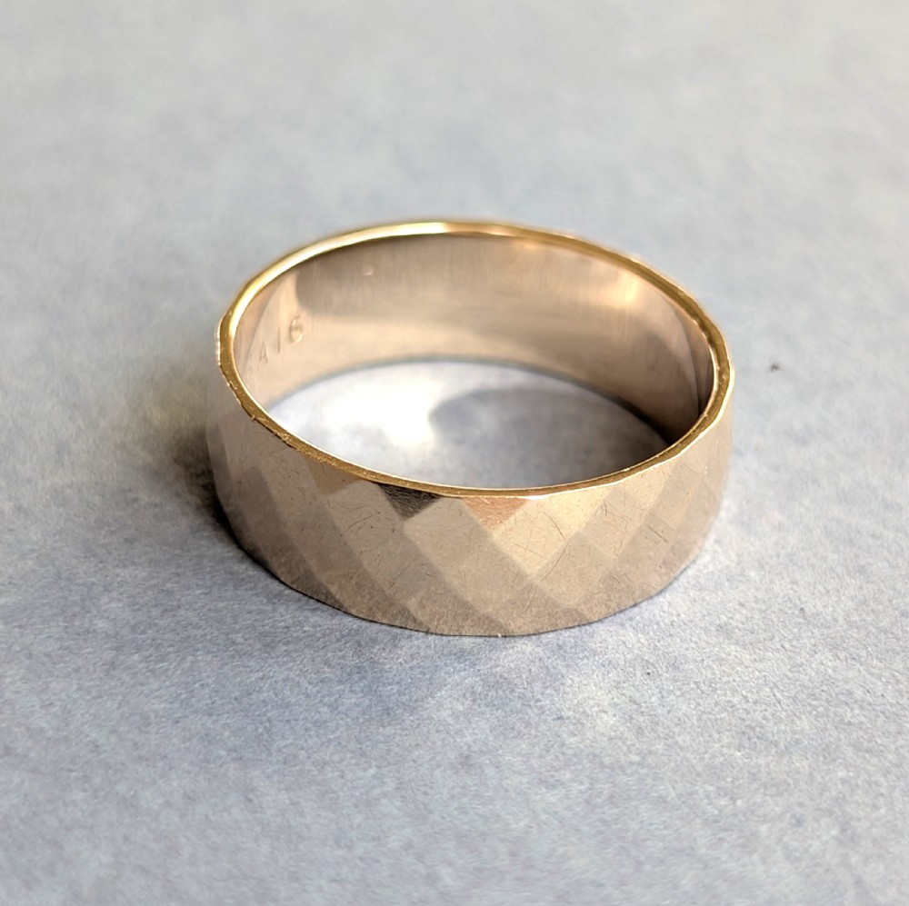 Vintage 9ct Gold wedding band ring c1968 View X