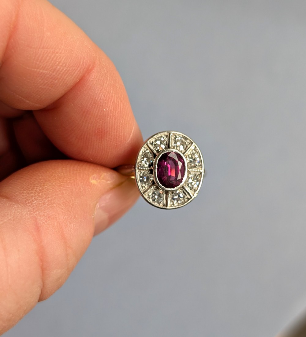 Art Deco 18ct Gold Ruby and Diamond Ring View IX