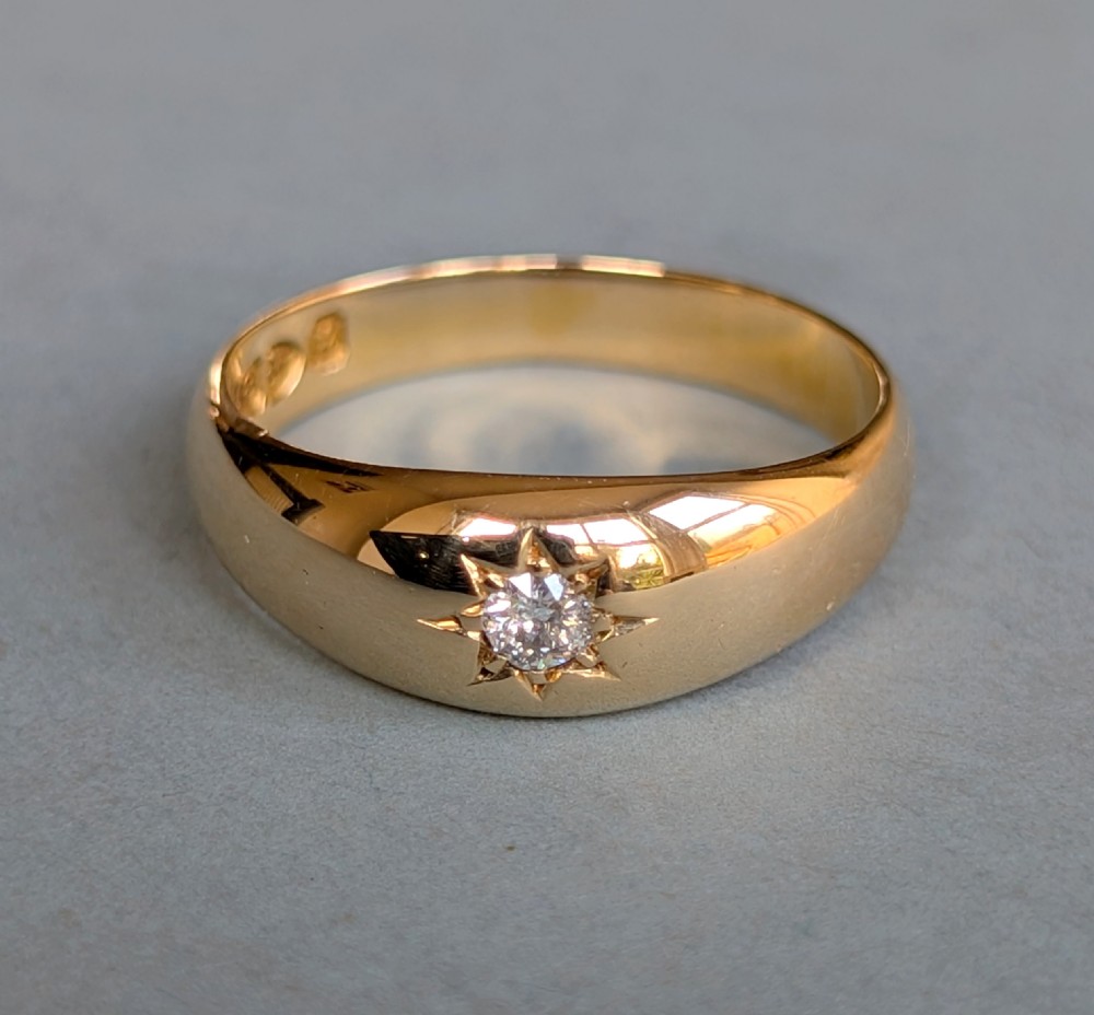 Heavy Antique 18ct Gold Diamond Gypsy Ring c1900