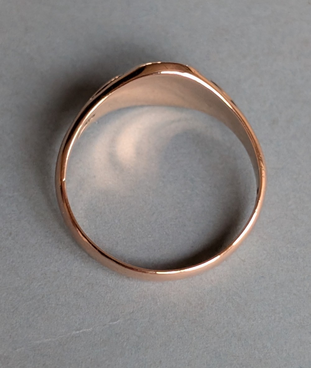 Antique 9ct rose gold signet ring, Wedding Band c1911 View VIII