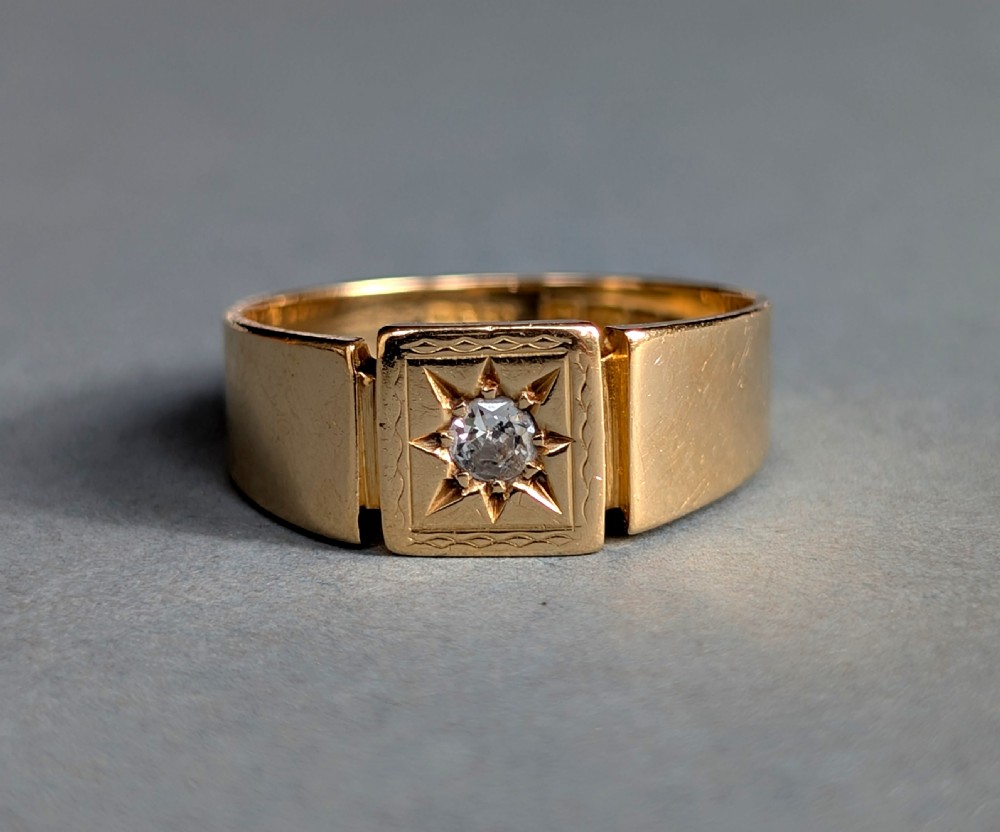 Antique 18ct Gold Diamond Signet Ring c1931 View III