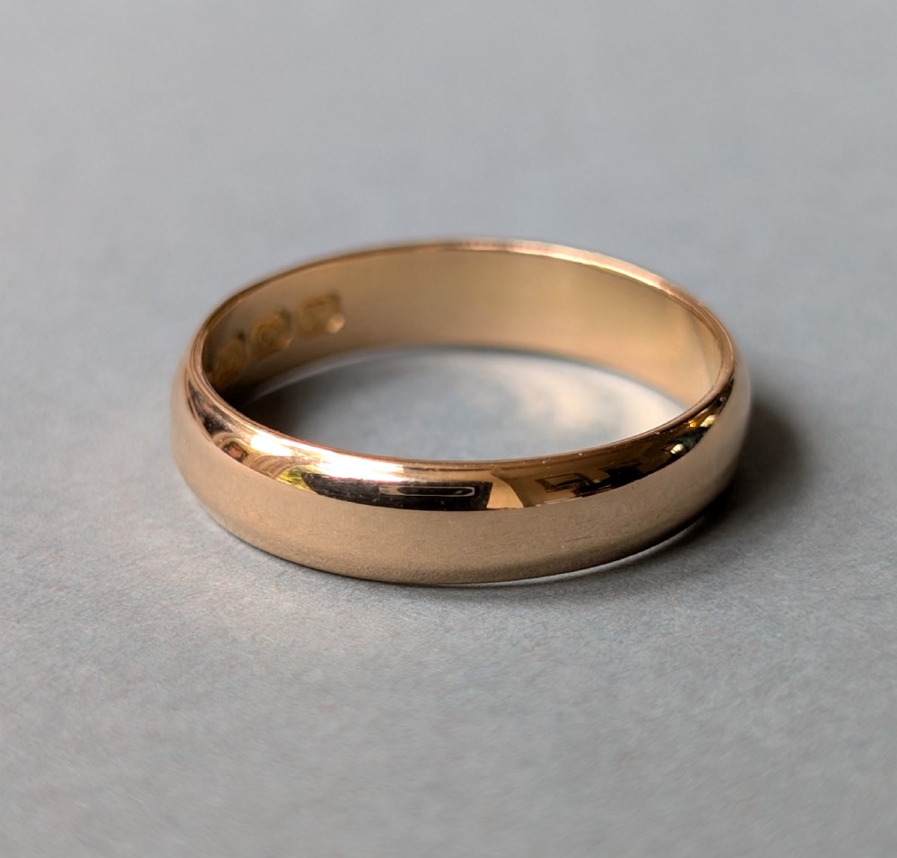 Antique 22ct Gold Wedding Band c1916 View VI