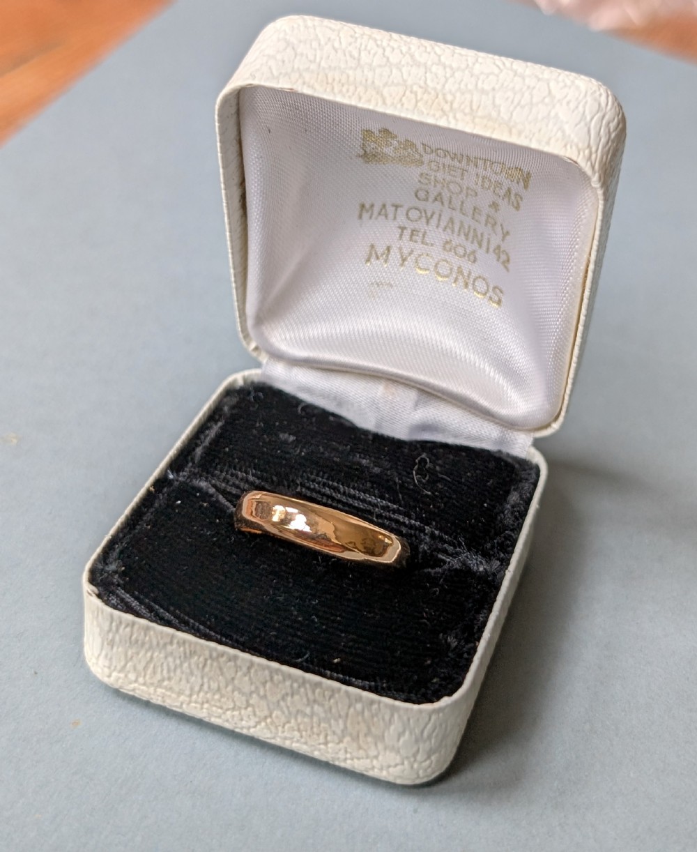 Antique 22ct Gold Wedding Band c1916 View XII