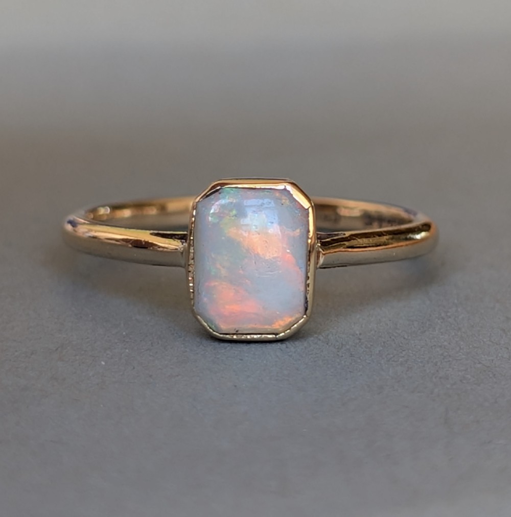Art Deco 9ct Opal Ring Solitaire Ring c1927 View IV