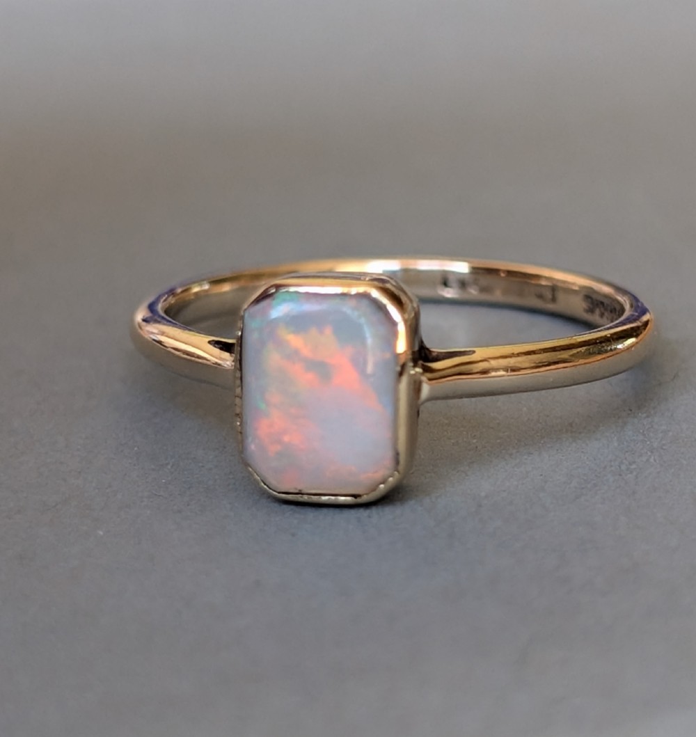 Art Deco 9ct Opal Ring Solitaire Ring c1927 View V