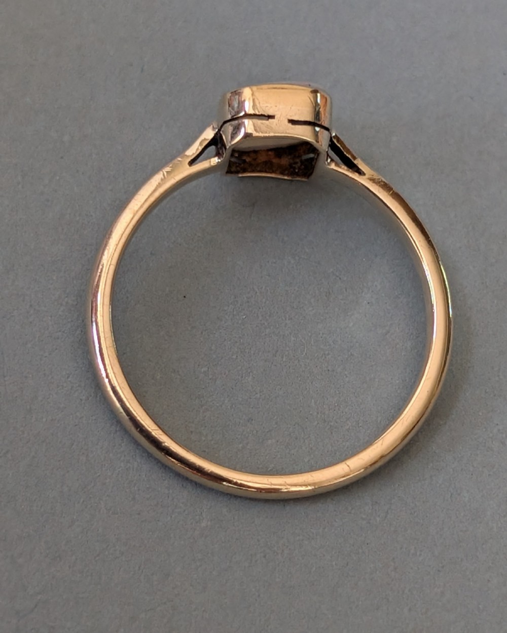 Art Deco 9ct Opal Ring Solitaire Ring c1927 View VIII
