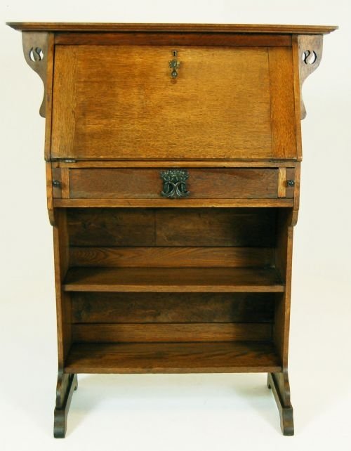 Arts and Crafts Desk Bureaux Bookcase Davenport Bureau