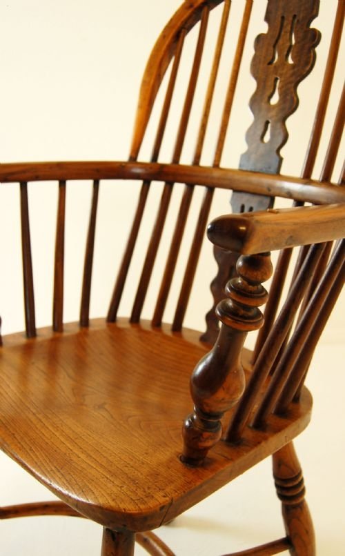 fig 2. Windsor Country Yew Elm Crinoline Stretcher Stick Chair