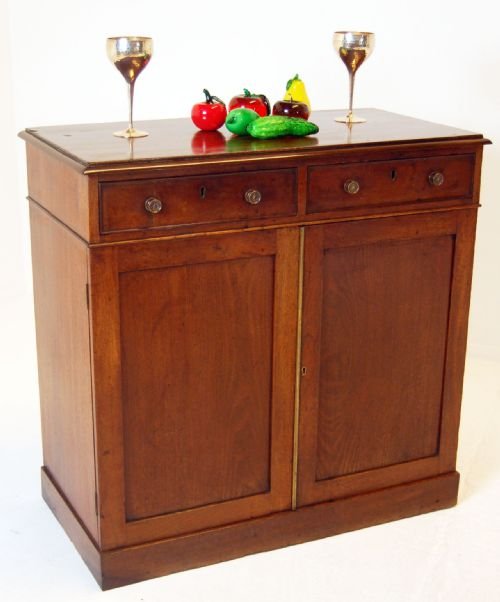 Georgian Cabinet Cupboard Sideboard C1810