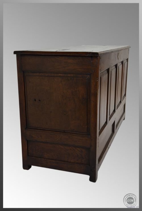 	
Large Oak Coffer Chest Trunk Box Antique 17th Century
use as Linen Storage - Window Seat - Sideboard Cabinet
