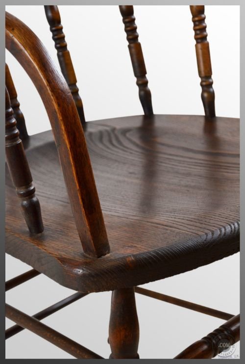 fig 2. Antique Oak Art Nouveau Windsor Bow Captains Smokers Armchair Chair c1910